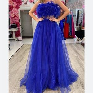 Feather Tarik Ediz Prom or pageant dress